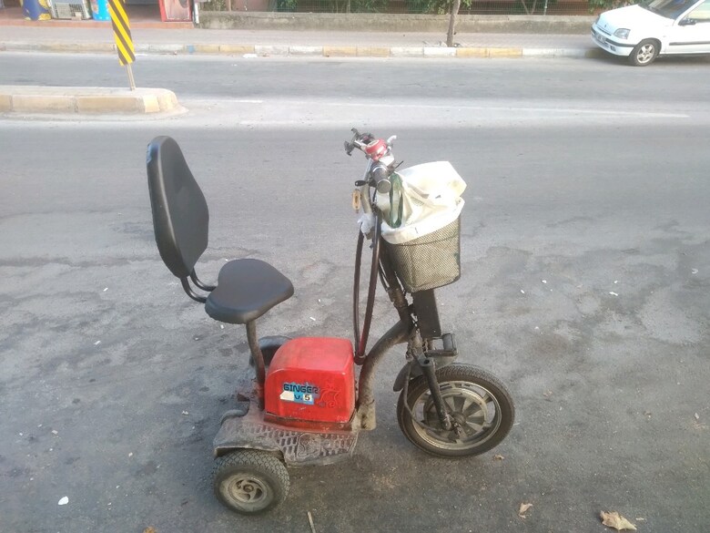ginger scooter akü yeni 50 km yol mesafesi