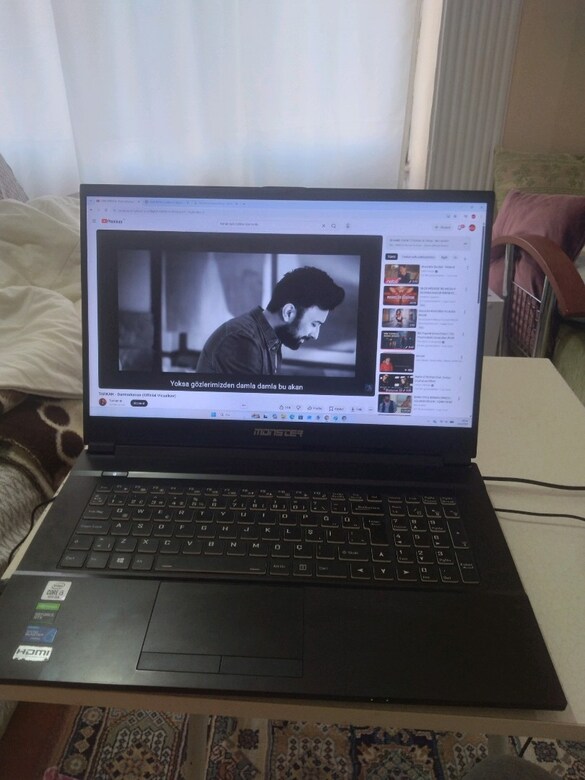 MONSTER laptop Core i5-10300H CPU @ 2.50GHz (2.50 GHz) 16 gb ram